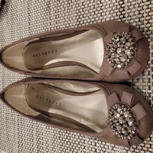 Wedge Heel Jeweled Toe Gray Faux Suede Size 6 Medium